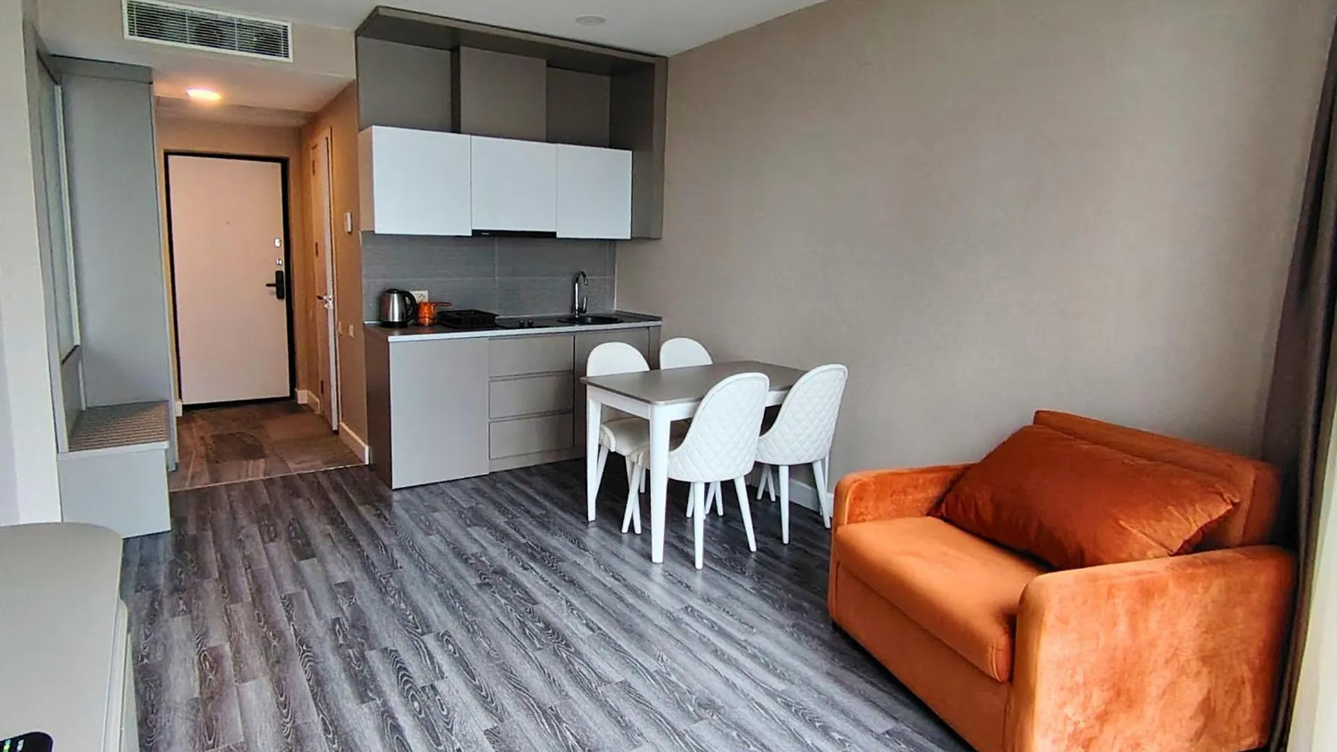 Nova Seaside Living Apartments Batumi 0*,  Georgien