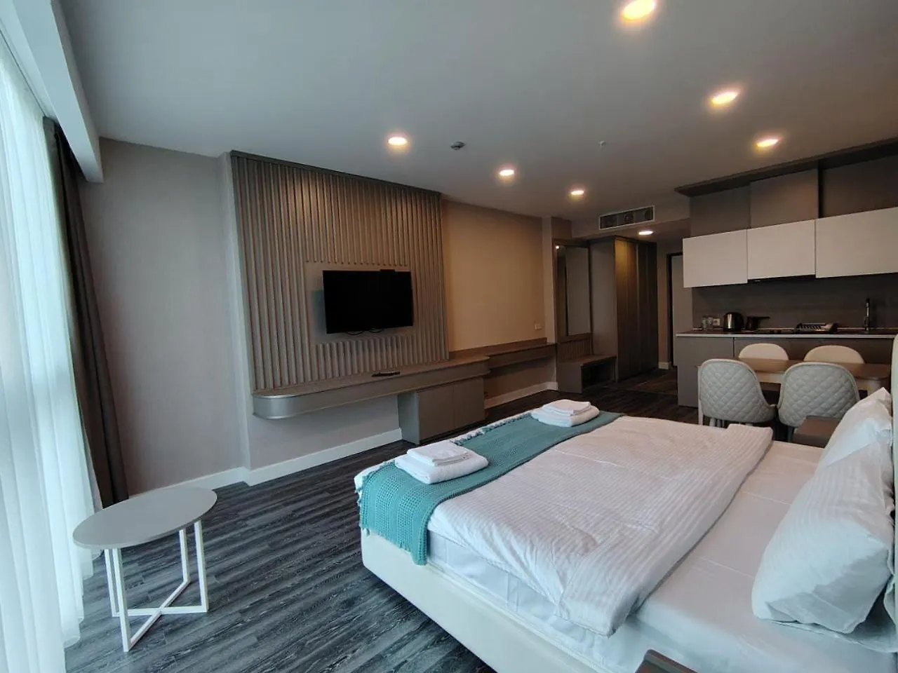 Nova Seaside Living Apartments Batumi