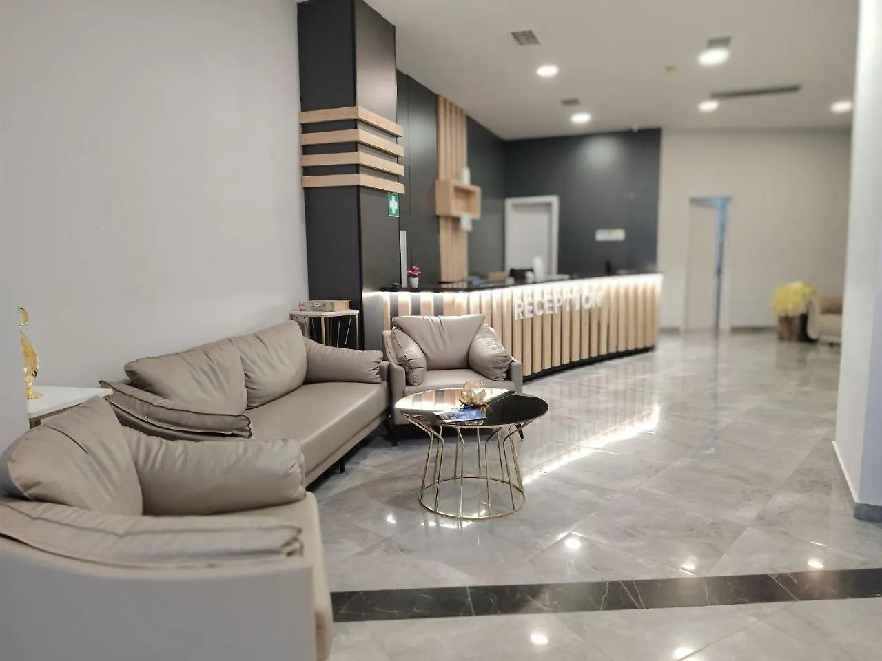 Nova Seaside Living Apartments Batumi Georgien
